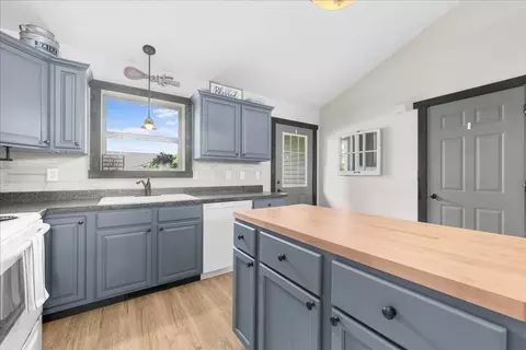1725 Redhead Ave, Baldwin, WI 54002 photo 4