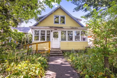 2532 35th Ave S, Minneapolis, MN 55406