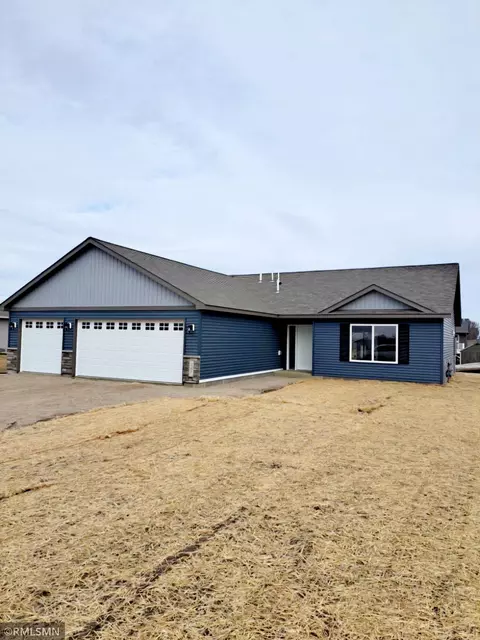 800 12th St SE, Waseca, MN 56093