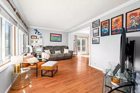 Living - 2211 W 11th St, Duluth, MN 55806 photo 1 of 3