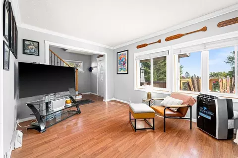 Living - 2211 W 11th St, Duluth, MN 55806 photo 2 of 3