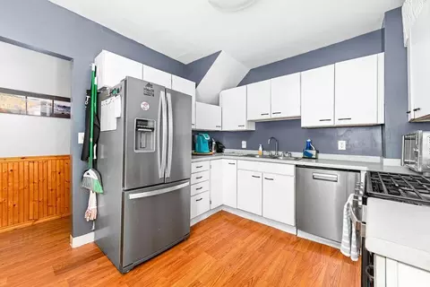 Kitchen - 2211 W 11th St, Duluth, MN 55806 photo 1 of 3