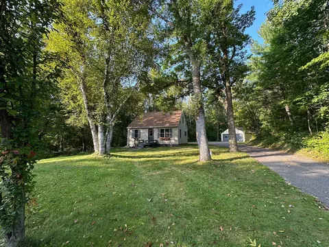7621 Front St NW, Walker, MN 56484