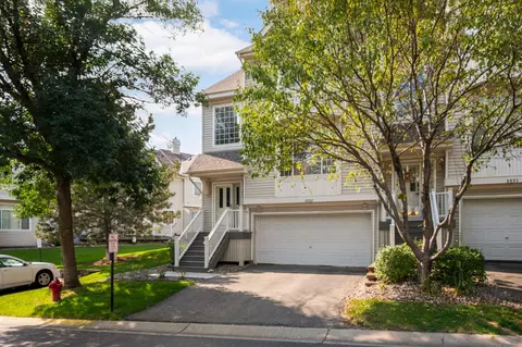 8897 Brunell Way #2001, Inver Grove Heights, MN 55076