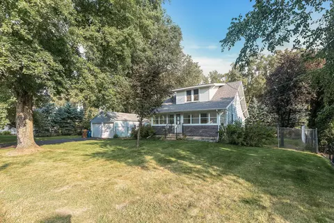 1895 Garden Ln, White Bear Lake, MN 55110