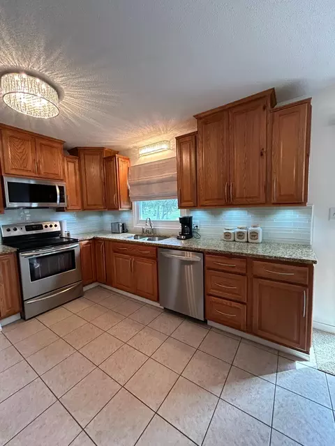 325 6th St NW, Plainview, MN 55964 photo 11