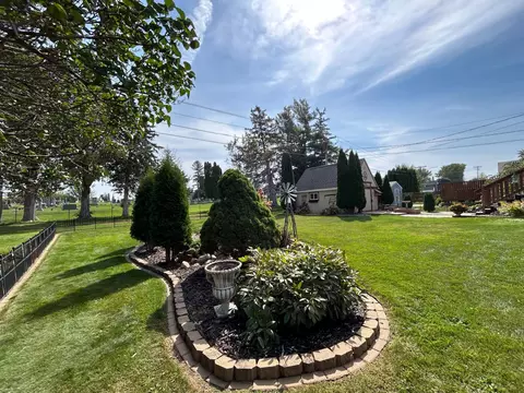 325 6th St NW, Plainview, MN 55964 photo 70
