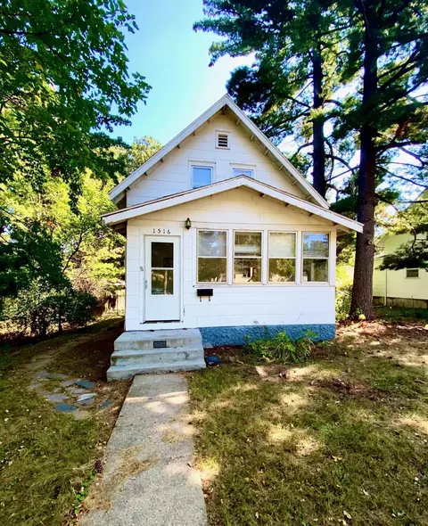 1516 SE 8th Ave SE, Saint Cloud, MN 56304