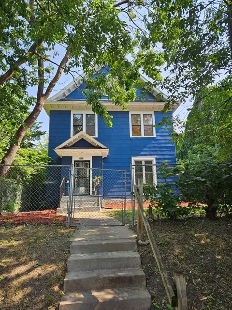 2613 3rd Ave S, Minneapolis, MN 55408
