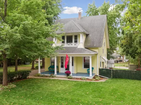 505 Lake Blvd S, Buffalo, MN 55313