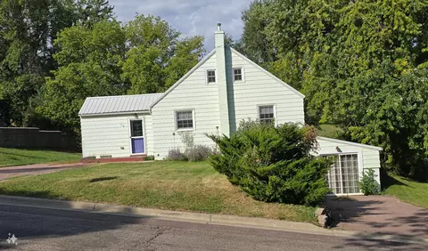 110 Whitman St S, Lake Benton, MN 56149