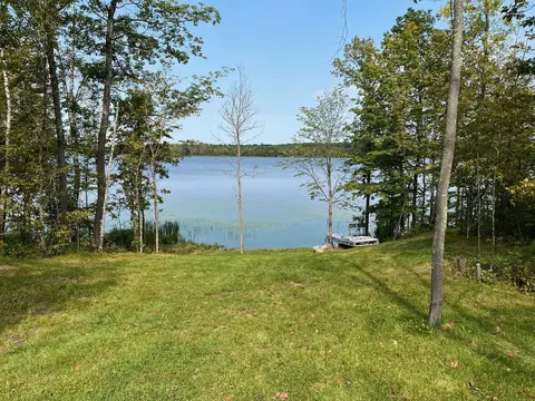 21608 S Shore Ln, Crosby, MN 56441