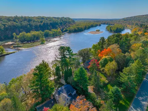 401 Judd St, Marine On Saint Croix, MN 55047
