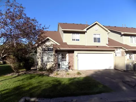 2321 Oakridge Cir, Hudson, WI 54016