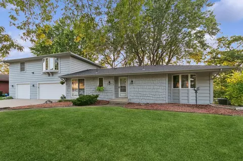 17435 Java Ct N, Lakeville, MN 55044