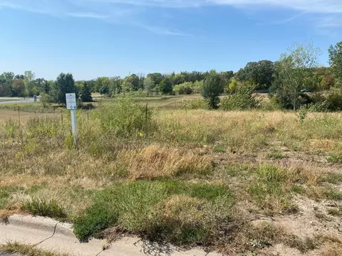 2730 Woodcliffe Trl, Hastings, MN 55033