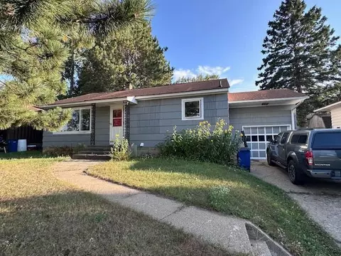 514 E Boundary St, Ely, MN 55731