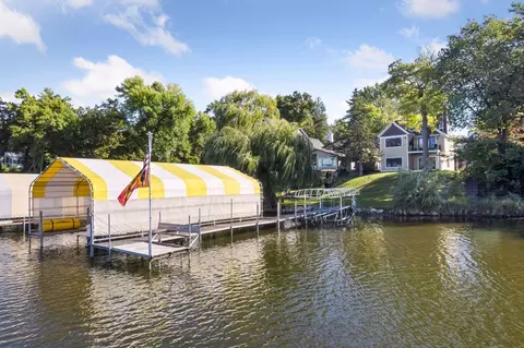 1161 Elmwood Ave, Mound, MN 55364