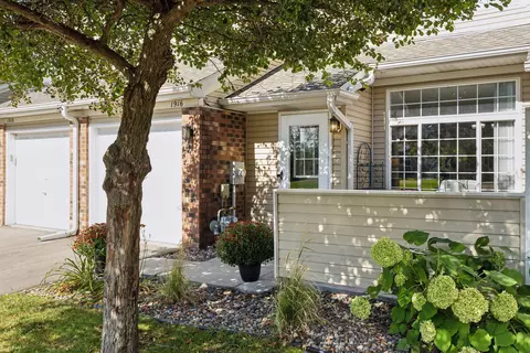 1916 Sapphire Pt #101, Eagan, MN 55122 photo 15