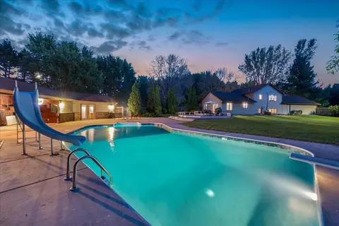 16330 Notre Dame St NE, Columbus, MN 55025