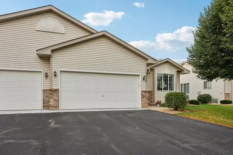 1052 159th Ln NW, Andover, MN 55304