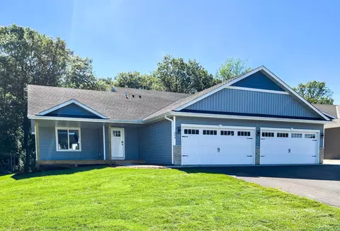 5290 80th St, Princeton, MN 55371