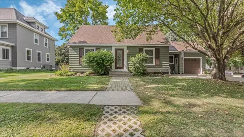 310 7th St N, Kerkhoven, MN 56252