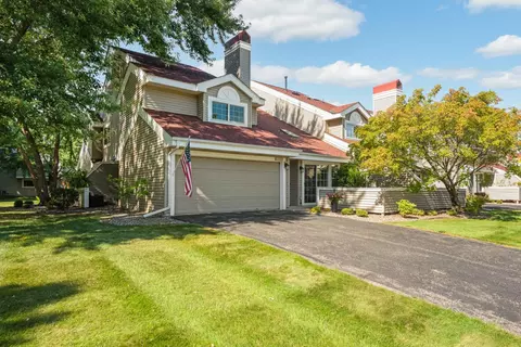 1905 Shenandoah Ct #D, Plymouth, MN 55447