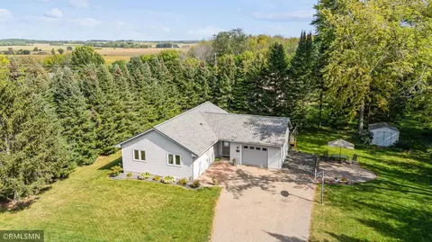 750 Adams St, Hammond, WI 54015