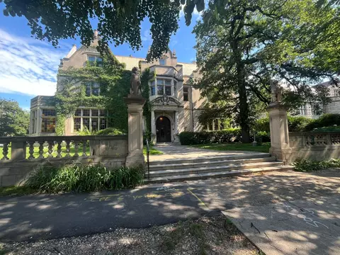 100 E 22nd St, Minneapolis, MN 55404 photo 3
