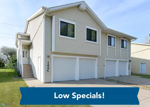 143 Prairiewood Dr S #C, Fargo, ND 58103