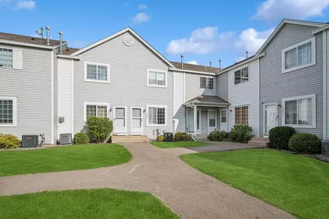 13083 Crimson Clover Ln, Eden Prairie, MN 55347