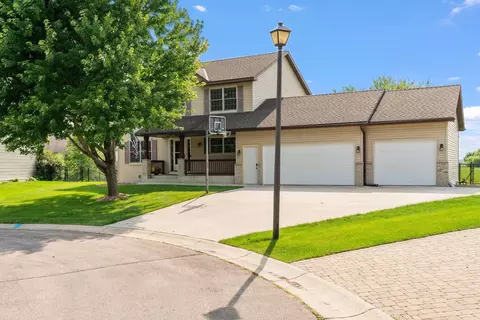 3251 Kahlen Ave NE, Saint Michael, MN 55376