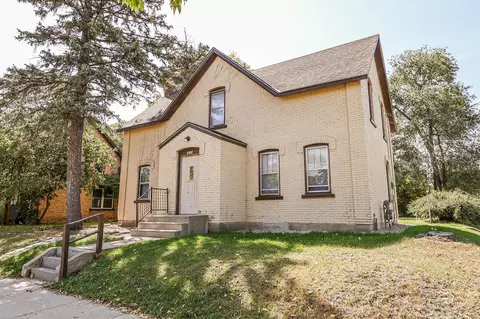 329 8th Ave N, Saint Cloud, MN 56303