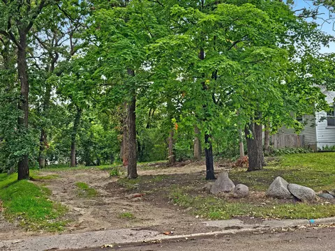 1104 Wilson Ave, Detroit Lakes, MN 56501