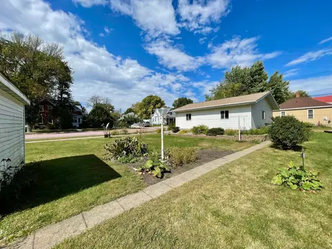 302 E Sanborn St, Springfield, MN 56087 photo 40