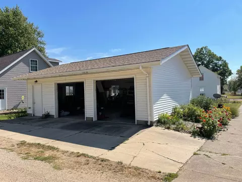 302 E Sanborn St, Springfield, MN 56087 photo 43
