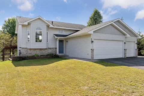 5395 134th St N, Hugo, MN 55038
