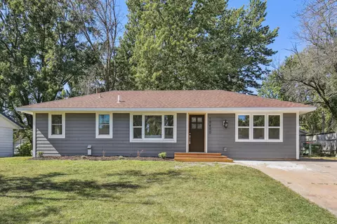 10400 Arrowhead St NW, Minneapolis, MN 55433