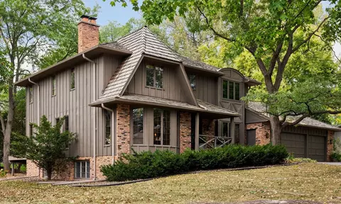5716 Deville Dr, Edina, MN 55436