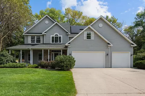 1345 Ridge Rd, Owatonna, MN 55060