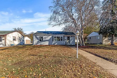 4712 Zane Ave N, Minneapolis, MN 55429