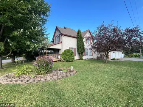 314 1st St SE, Aitkin, MN 56431