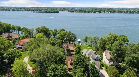 4205 N Shore Dr, Mound, MN 55364