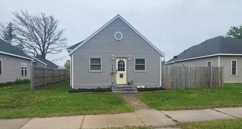 714 Wisconsin Ave SE, Staples, MN 56479