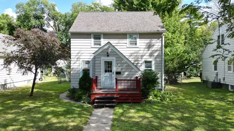 605 11th St SW, Austin, MN 55912