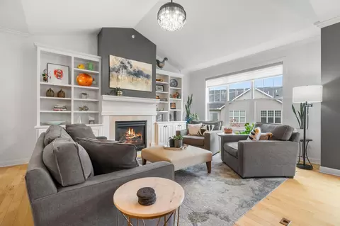 1036 Anthony Way, Victoria, MN 55386