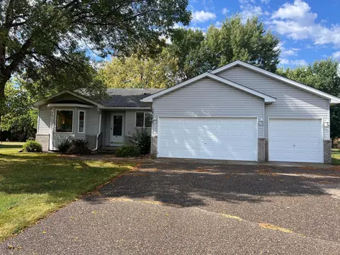18160 Macon St NW, Elk River, MN 55330