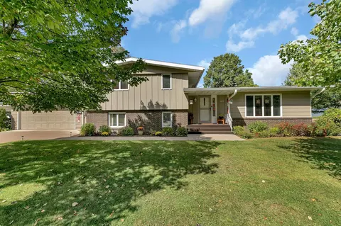 1037 22nd Ave N, Saint Cloud, MN 56303