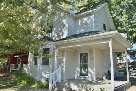 212 3rd Ave N, Sauk Rapids, MN 56379